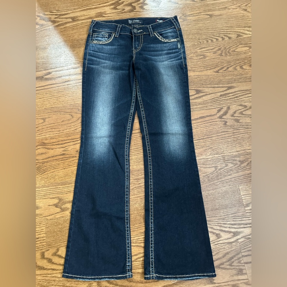 WOMEN’S SILVER BRAND JEANS